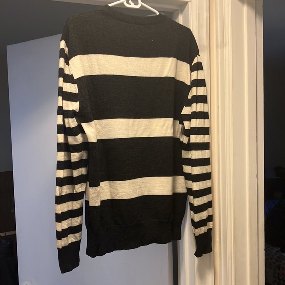 Rome Sweater - Picture 4 of 4